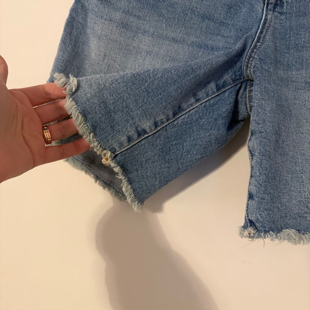 J. Crew Long Denim Shorts Cotton Size 26 Norwalk Wash Classic Timeless Casual - Picture 2 of 7